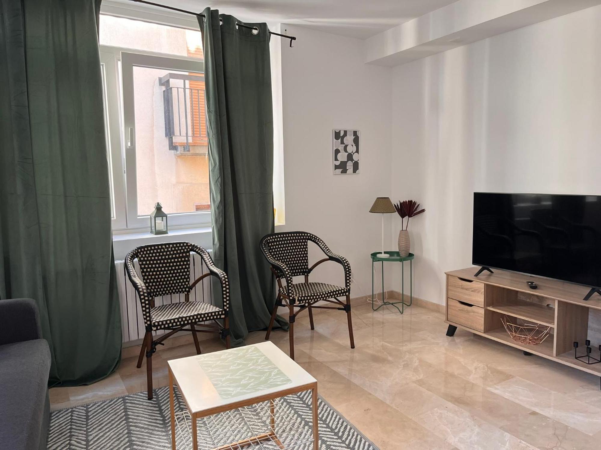 18 Torres Santa Cruz Apartment Сарагоса Екстериор снимка