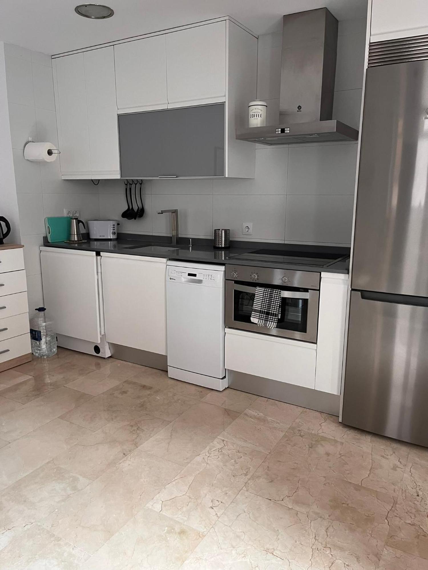 18 Torres Santa Cruz Apartment Сарагоса Екстериор снимка